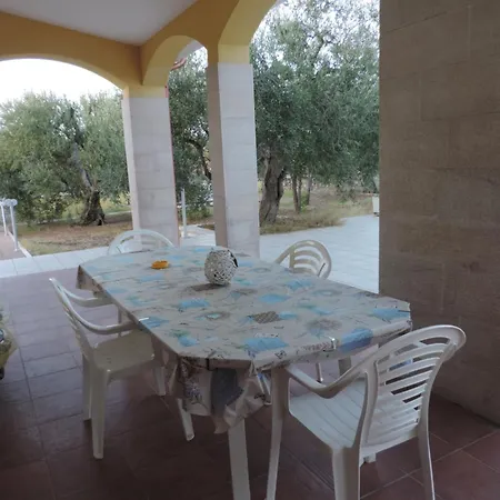 Holiday home Villino Don Tito *